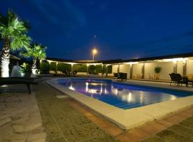 Hotel la Fenice, hotel v destinaci Boscoreale