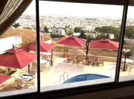 chez Roberto De Gammarth, homestay in La Marsa