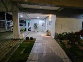 Amplo Apartamento 1 D com VAGA