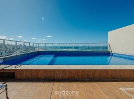 Condo. c/ Piscina e Academia a 70m da Praia - SMA, hotel in Salvador