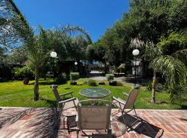 Las Catalinas caba&ntilde;as