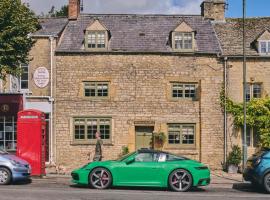 Coniston House - Eco Hot Tub，位于斯托昂泽沃尔德的酒店