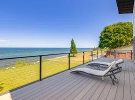 Lake Ontario Hideaway - Nature and Stillness Await!
