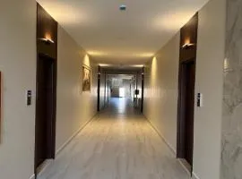 الواجهة