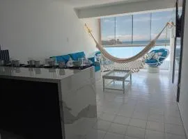 Apartamento de lujo frente al mar en residencia con piscina, planta electrica y gym
