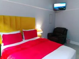 Neo & Ruks rooms parow 2