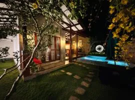 Moonrise villa