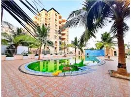 Hotel Santosh Classic Residency হোটেল সন্তোষ ক্লাসিক রেসিডেন্সি Puri - Lift, Parking, Swimming Pool & Spacious AC Rooms