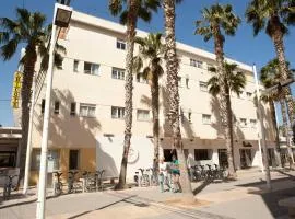 Malvarrosa Beach Rooms