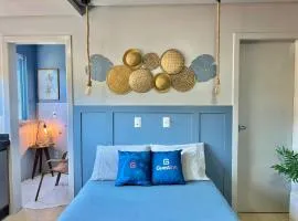 Studio Econômico! Á 250 m. do mar AF01J