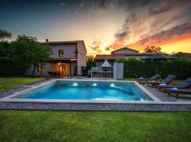 Casa Milena - Holiday Stone House with Pool, viešbutis mieste Gornja Nugla
