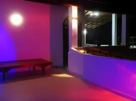 SuSu Villa in Sri Jayawardenepura Kotte