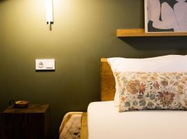 Ruby Hostel - Lux Group Dorm Rooms, hostel in Koetaisi