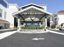 Rod 'N' Reel Resort