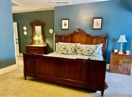 The Cleveland Room at The Judges Chamber
