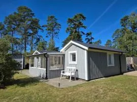 Cozy Cottage in mellbystrand