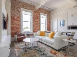 Lofty Blues at the Brent Lofts
