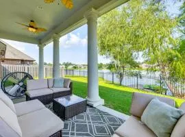 Fenced-In Yard and Pond Views Home 18 Mi to LSU!