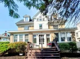 The Victorian House