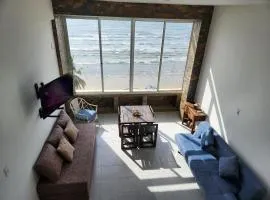 TUCACAS PENTHOUSE VISTA AL MAR y SALIDA A LA PLAYA