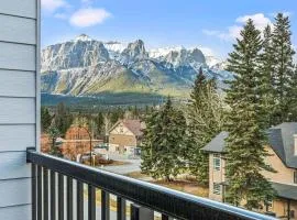 Peak n Plunge Insane MTN View Pool n Hot Tub K201