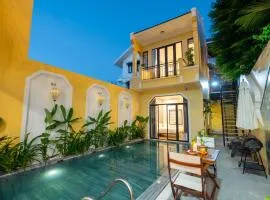 Hoi An Town Villa With Rice Field View