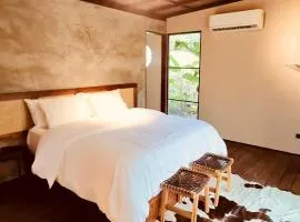 Hotel Banyan