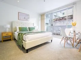 Central Auckland Studio Near Universities