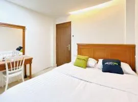 Urbanview Hotel Grand Mohaga Medan