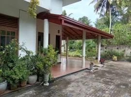 The White House Niwandama