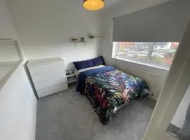 2 bed room edgware