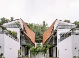 StayVista at Casa Canto with Infinity Pool