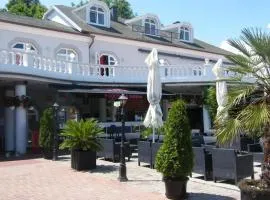 Y Panzió Party Rooms