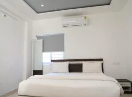 HOTEL ATHIDHI ROOMS & SUITES