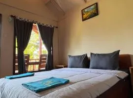 Haris Homestay & Cottages
