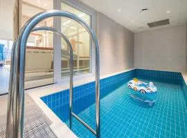 Gapyeong Pinetree Kids Pool Villa