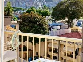 MENTON BORD DE MER Studio calme avec balcon, Ascenseur, Climatisation, Ideal location quiet near sea, balcony, elevator, AC