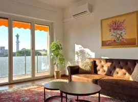 Quinto Piano Panoramic Apartment in the center