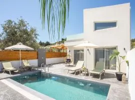 Aura Luxury Villas
