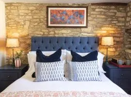 The Sheep on Sheep Street Hotel
