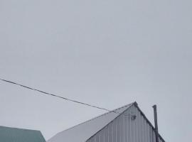 Giglas cottage on Gomismta, hotel en Gomi