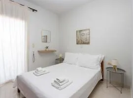 Heraklion Philoxenia City Apt with Balcony