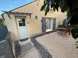 Le Fraisou Maison individuelle cosy proche Disney et Paris