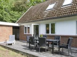 Holiday Home Friis - 200m from the sea by Interhome