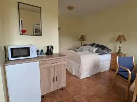 Staðarhóll Guesthouse room A