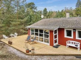 Holiday Home Kjeld - 900m from the sea by Interhome, hotel en Neksø