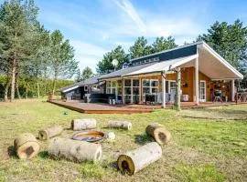 Holiday Home Akseli - 800m from the sea by Interhome