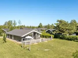 Holiday Home Gith - 800m from the sea by Interhome