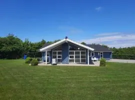Holiday Home Toja - 700m from the sea by Interhome