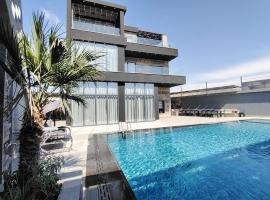 Taj Villa 2 - entire Villa in Deadsea front beach, villa in Sowayma